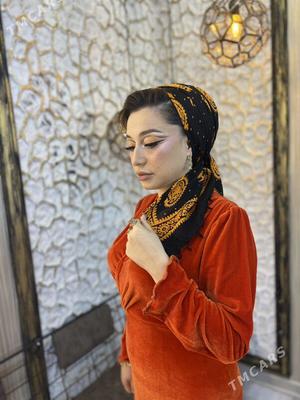 Gozellik Salon Owadan salon — Женская красота