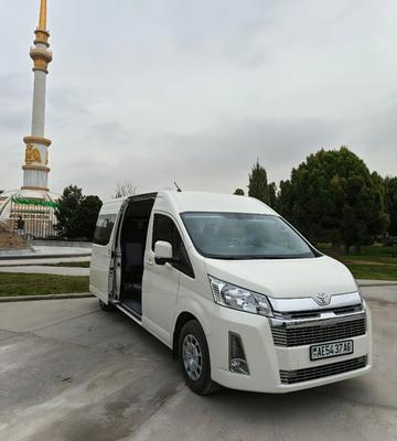 Hiace — Водитель
